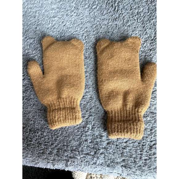 pre-k bear hat and mittens - Picture 10 of 11